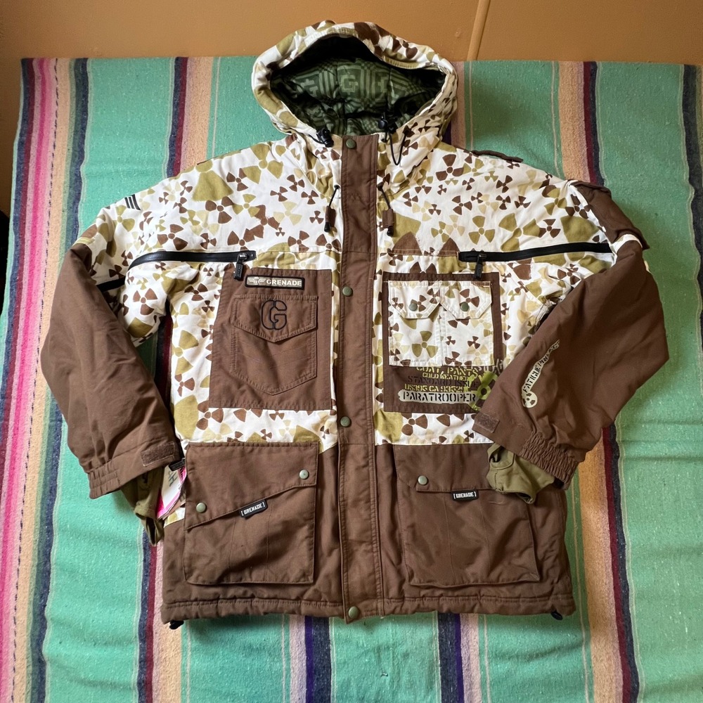 Grenade Snowboard Jacket Mens Small Brown Radioactive Biohazard Print Y2K Gorp
